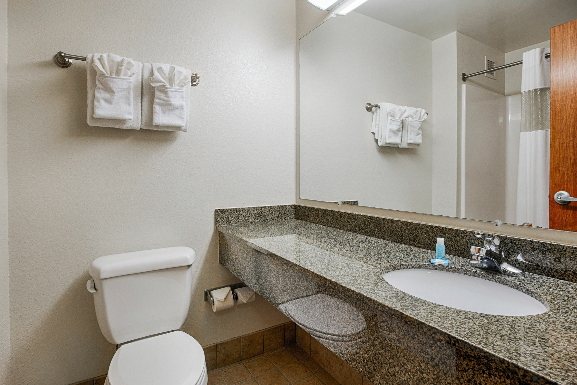 Welcome Suites-โอแฟลอน ภายนอก รูปภาพ