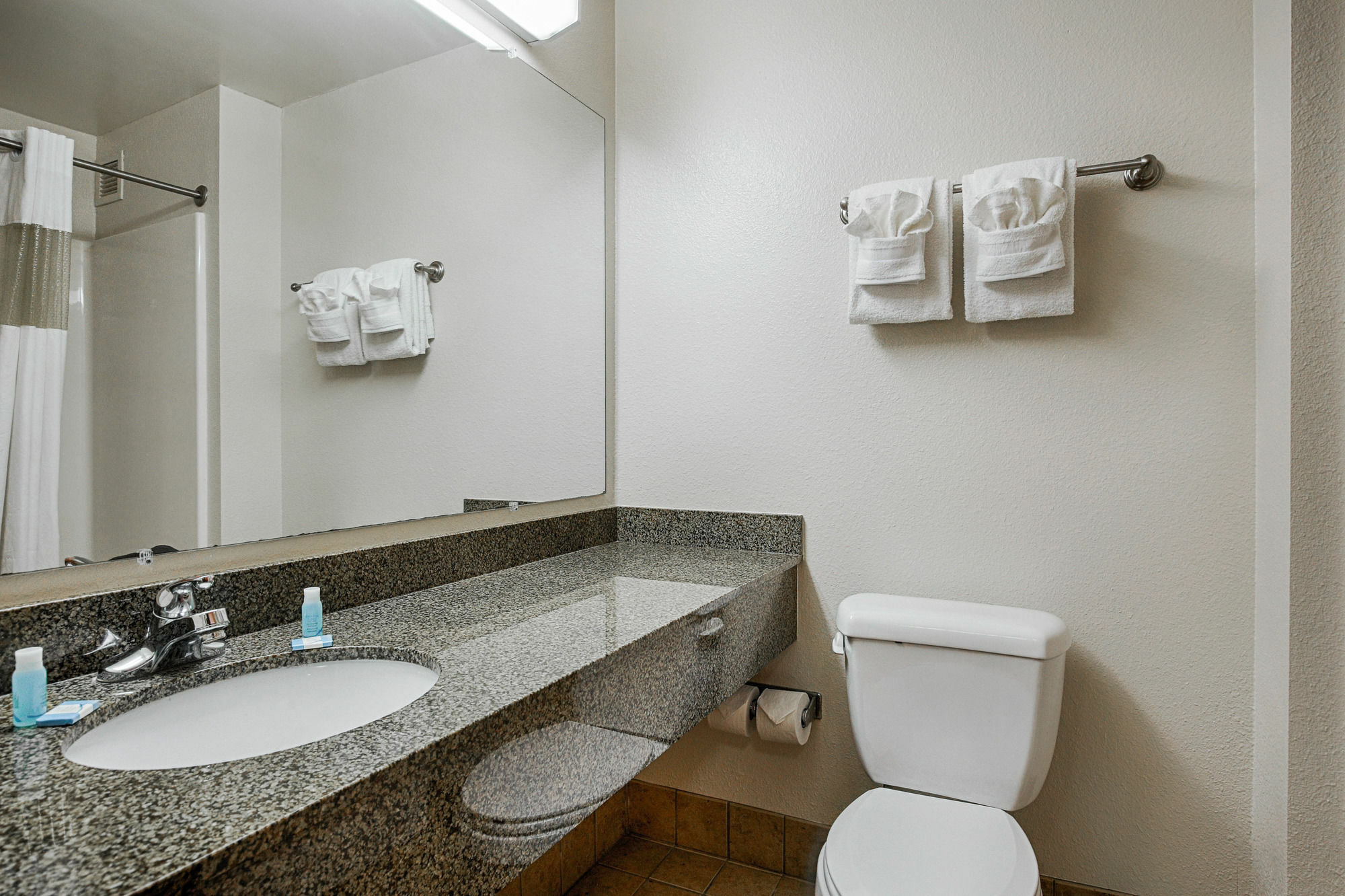 Welcome Suites-โอแฟลอน ภายนอก รูปภาพ